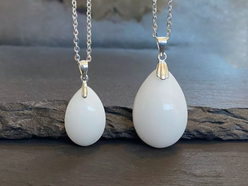 Home 5 Mặt dây chuyền sữa mẹ