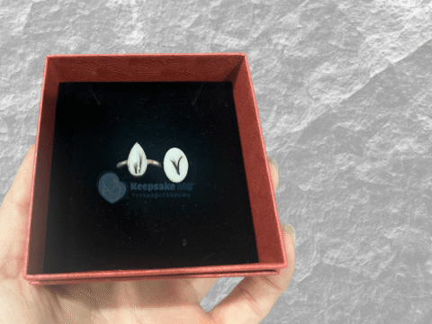 Nhẫn giọt nước sữa mẹ kèm tóc con - Keepsak MB - Trang sức làm từ sữa mẹ và tóc con